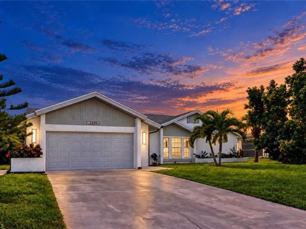 1310 SW 19th LN , CAPE CORAL, FL 33991