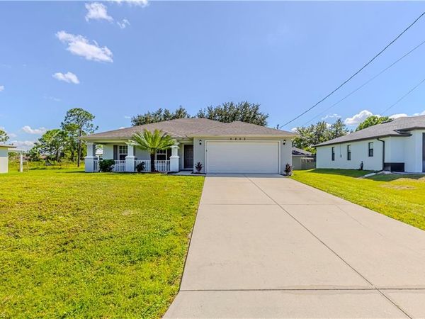 2803 42nd ST W, LEHIGH ACRES, FL 33971