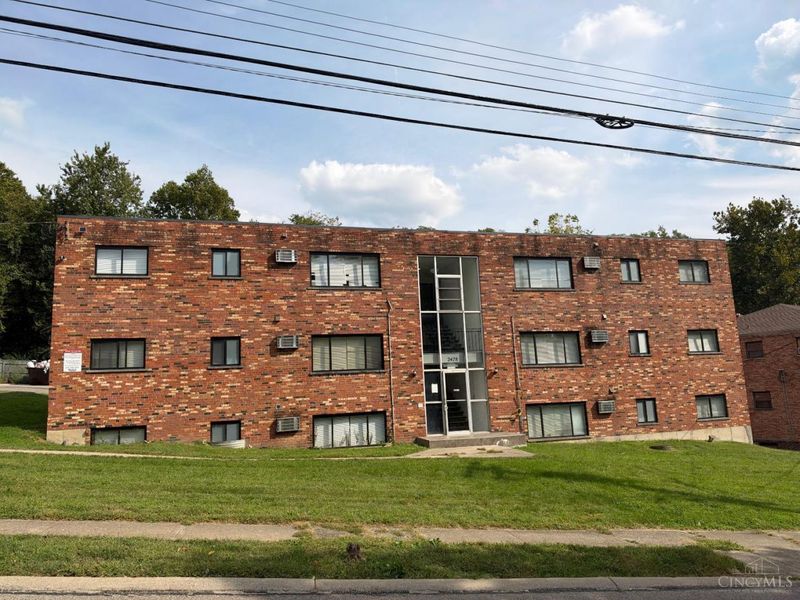 2478 White Street, Cincinnati, OH 45214 Photo 1