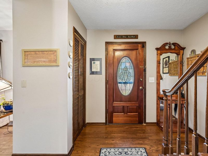 2832 Shady Ridge Drive, Columbus, OH 43231 Photo 12