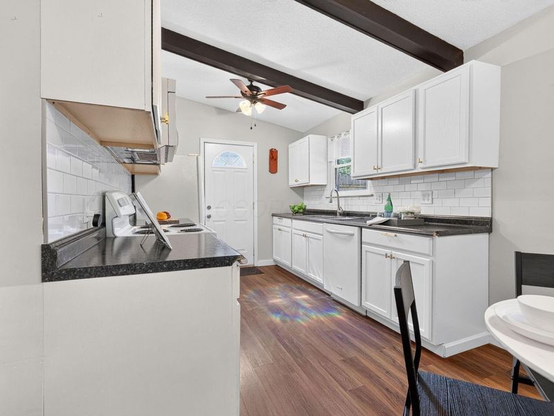 2755 Cryodon Boulevard W, Columbus, OH 43232 Photo 15