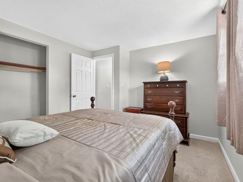 2755 Cryodon Boulevard W, Columbus, OH 43232 Photo 23