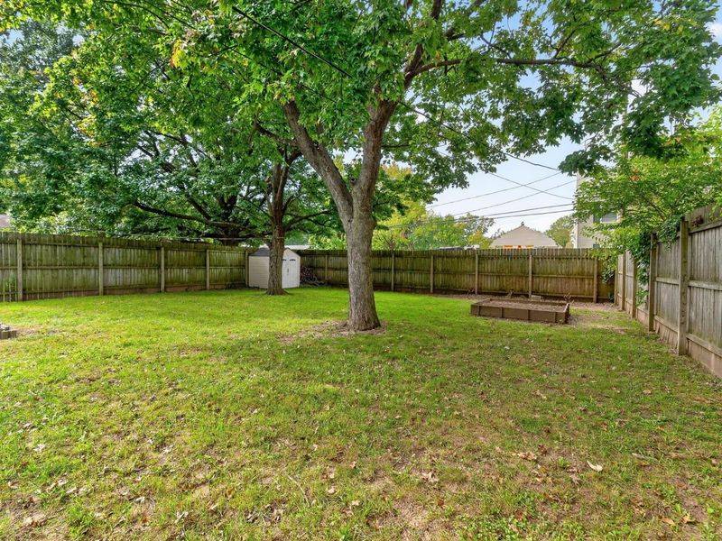 2755 Cryodon Boulevard W, Columbus, OH 43232 Photo 39