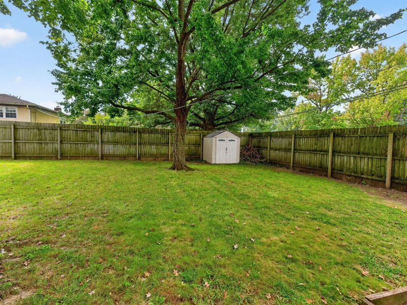 2755 Cryodon Boulevard W, Columbus, OH 43232 Photo 40