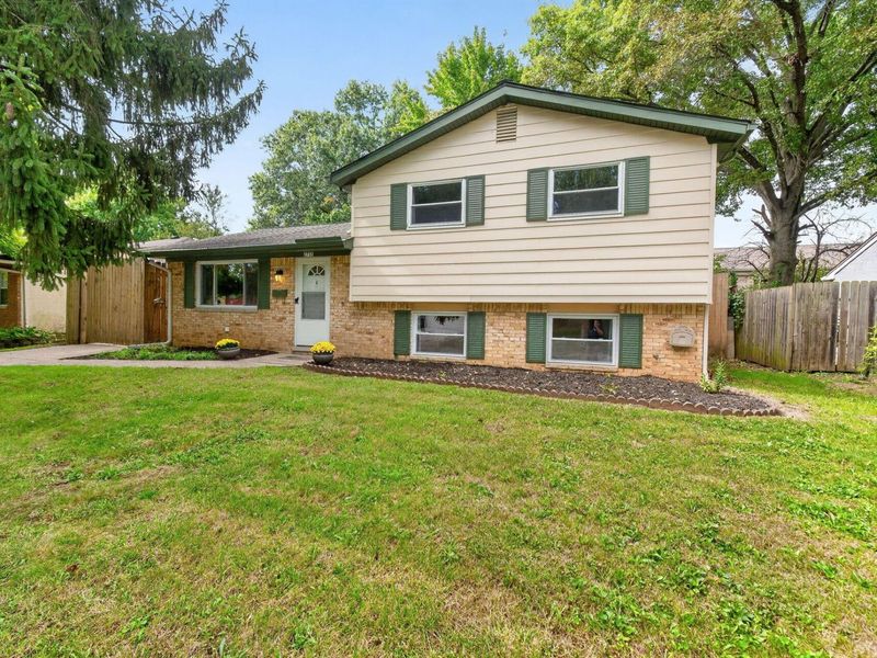2755 Cryodon Boulevard W, Columbus, OH 43232 Photo 6