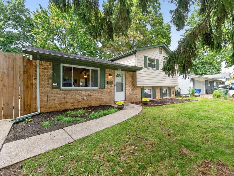 2755 Cryodon Boulevard W, Columbus, OH 43232 Photo 8