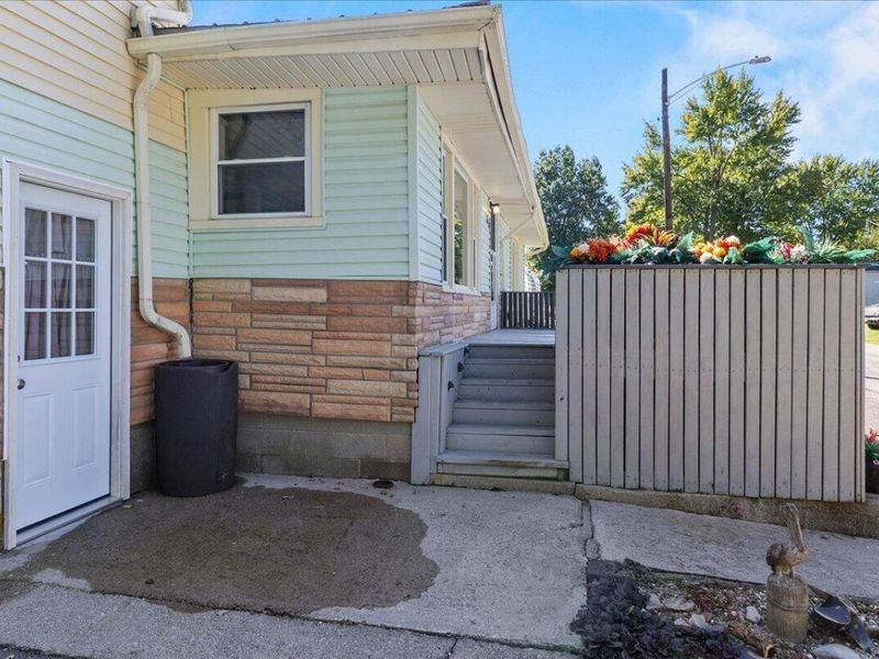 617 High Avenue, Russells Point, OH 43348 Photo 6