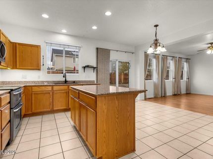 8957 Sorcha Street, Reno, NV 89506 Photo