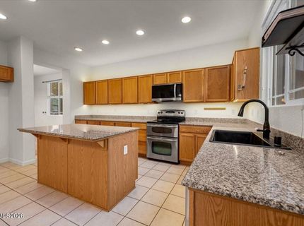 8957 Sorcha Street, Reno, NV 89506 Photo