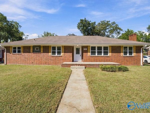 921 8th Avenue SE, Decatur, AL 35601