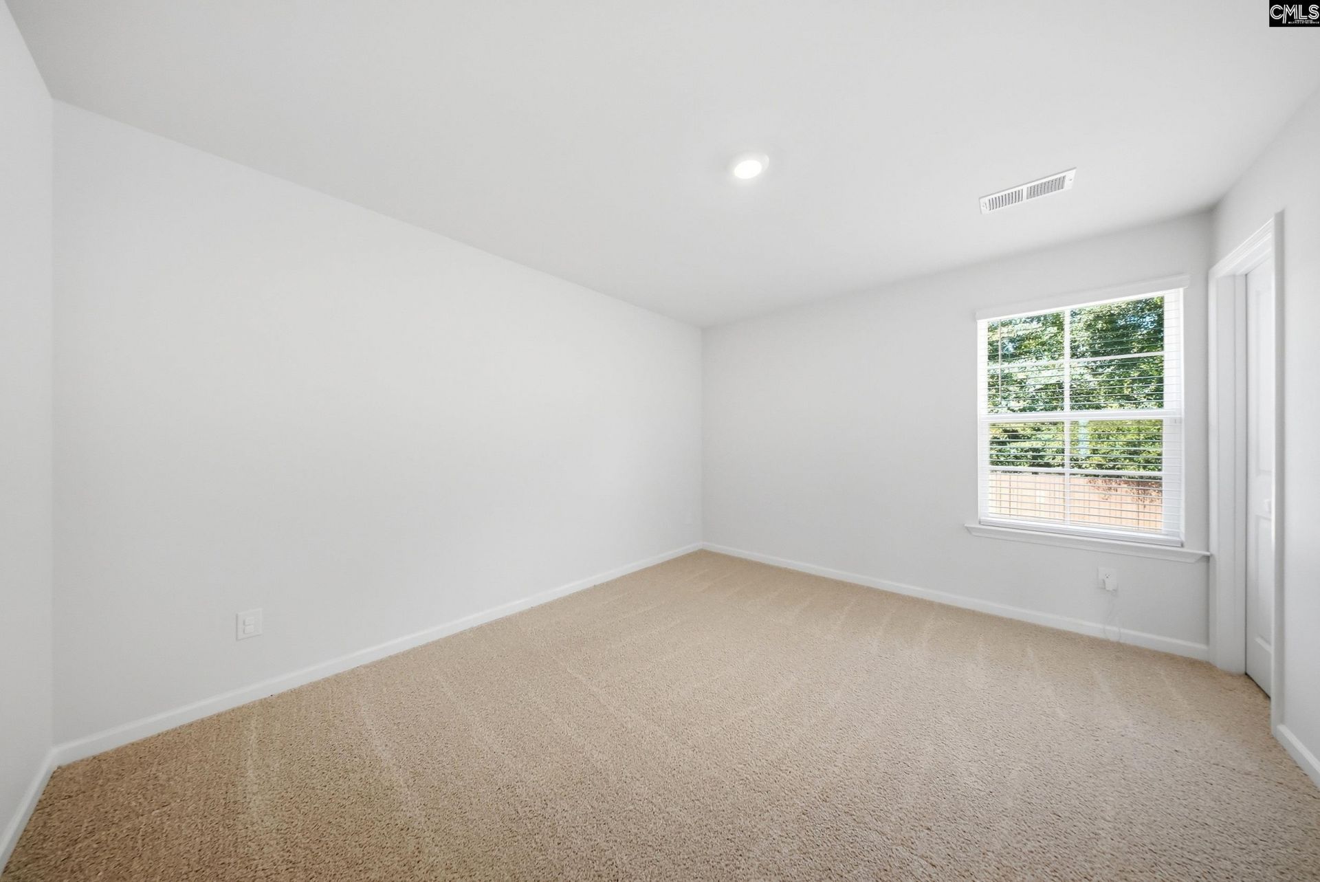 136 Carrington Drive  Photo 22