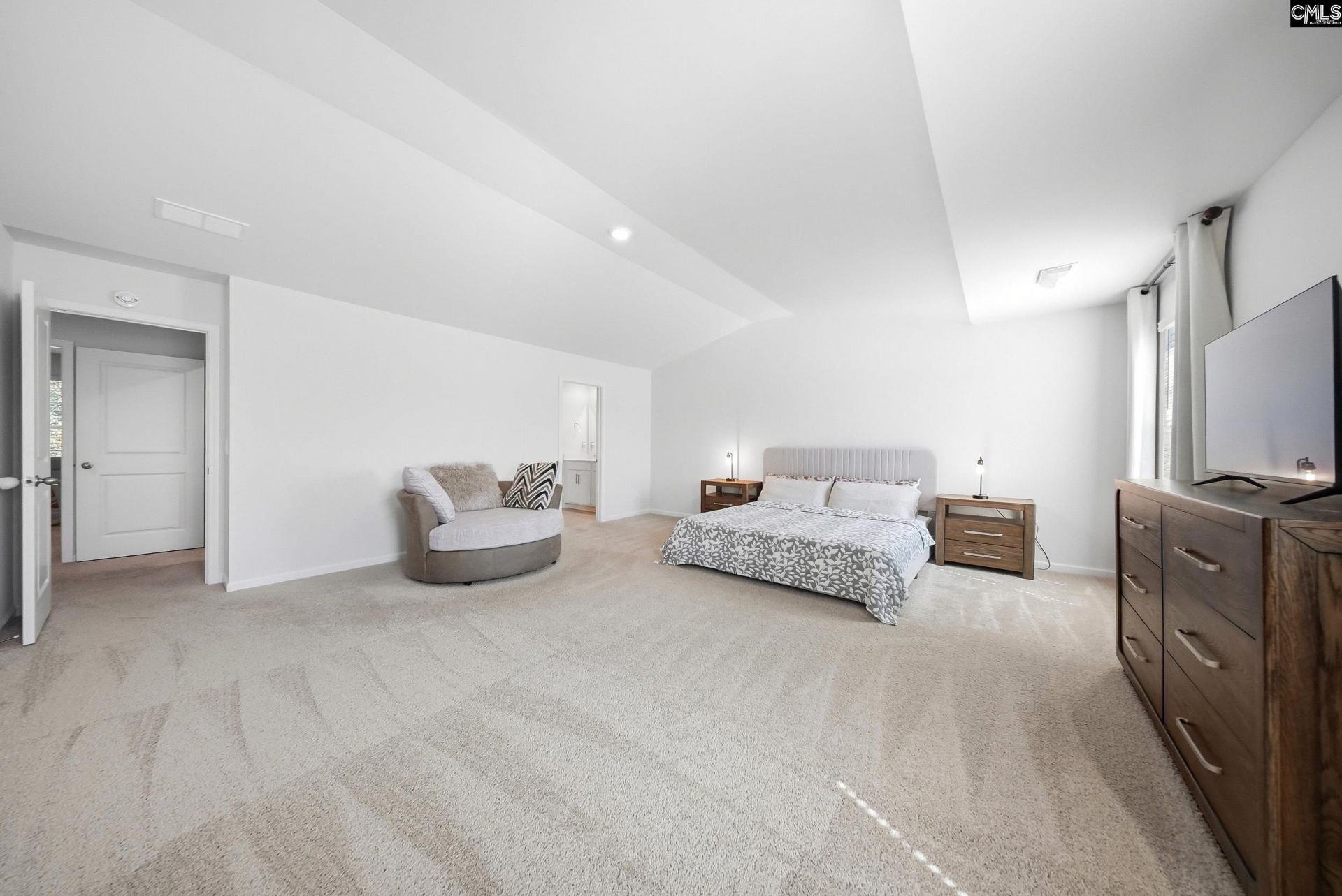 136 Carrington Drive  Photo 27