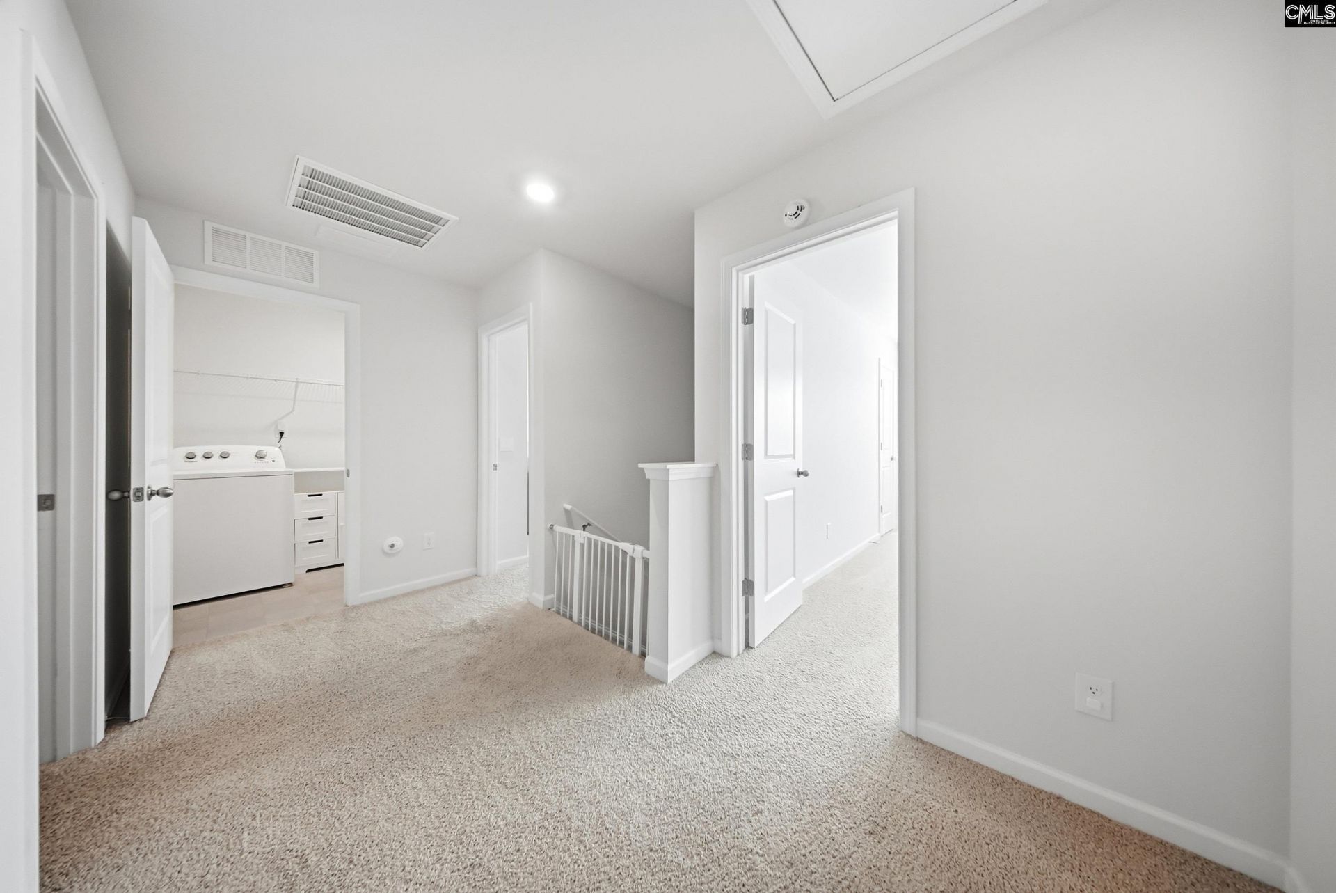 136 Carrington Drive  Photo 32