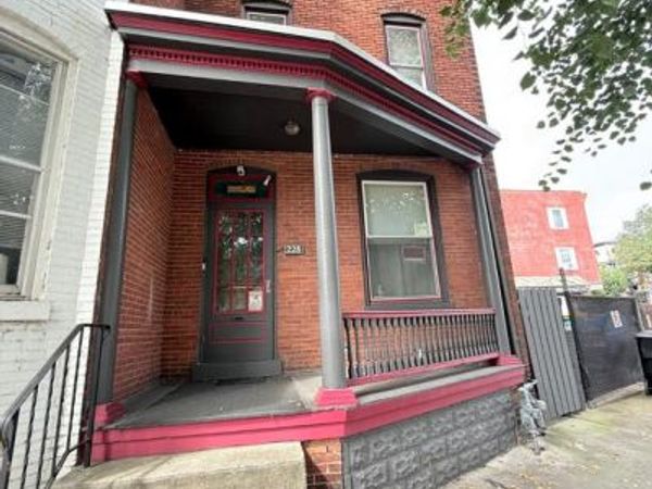 228 S 14TH STREET, HARRISBURG, PA 17104