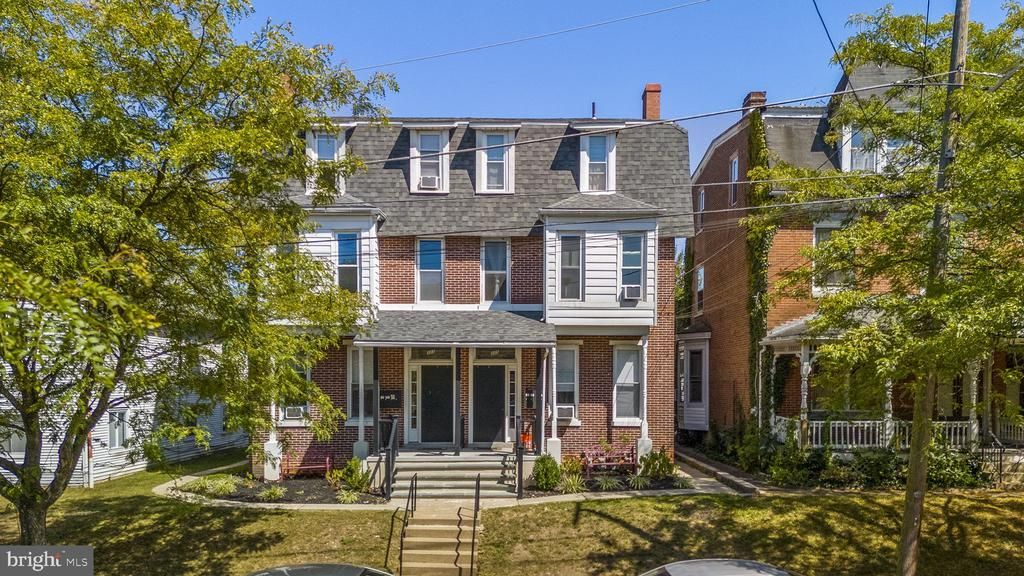 303 S MAIN STREET , PHOENIXVILLE, PA 19460