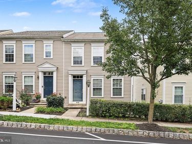 309 SAGAMORE HILL, MOUNT JOY, PA 17552