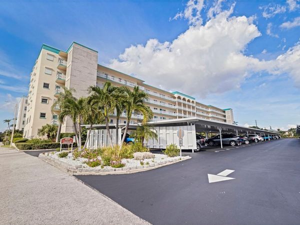 2960 59TH STREET , Unit 215, GULFPORT, FL 33707