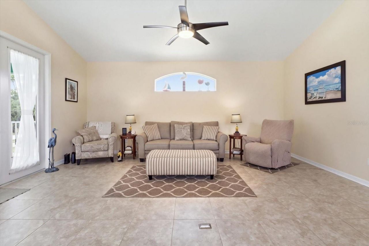 2120 NW 15th Street , Crystal River, FL 34428 Photo