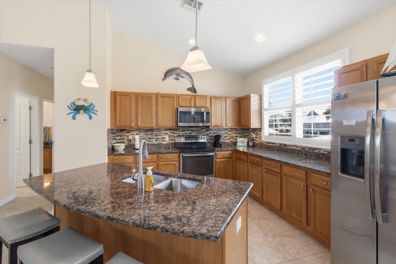 2120 NW 15th Street , Crystal River, FL 34428 Photo