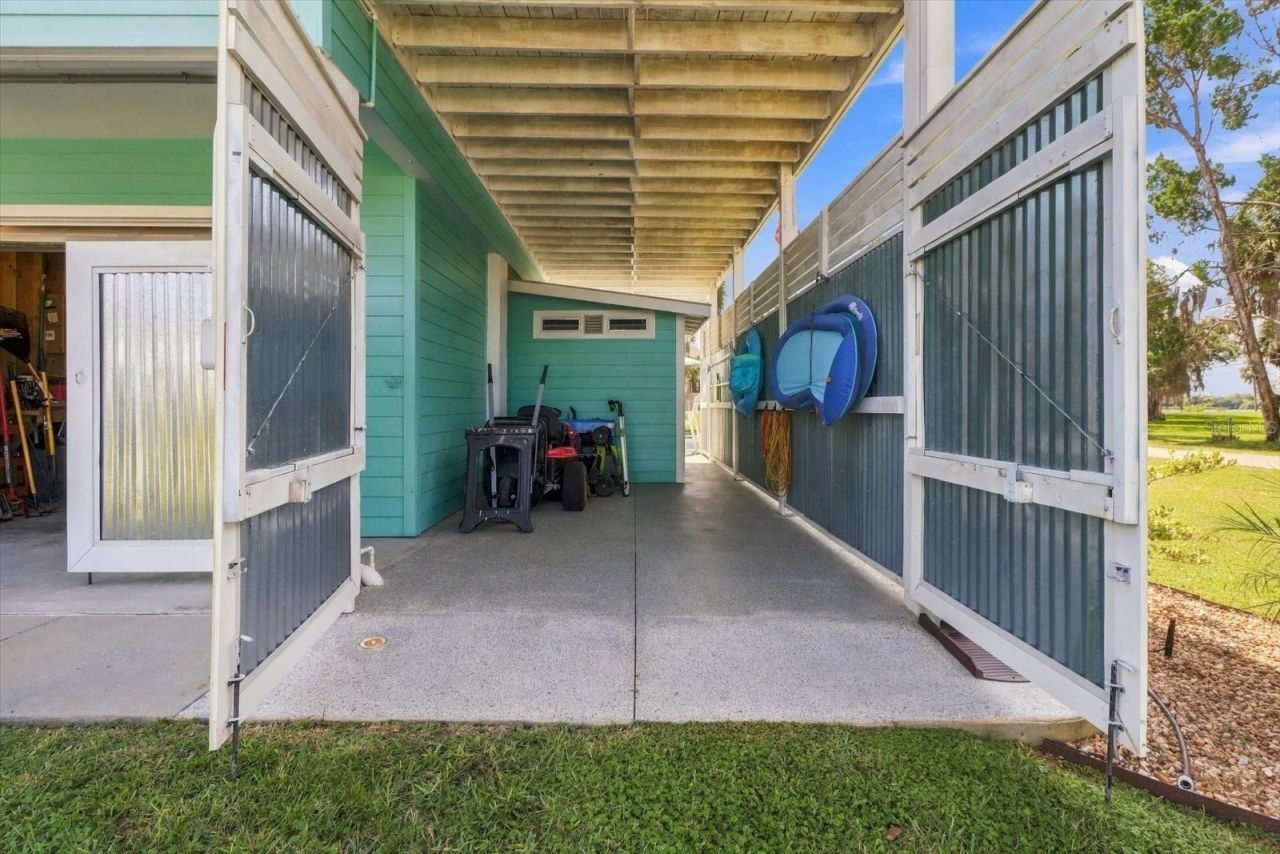 2120 NW 15th Street , Crystal River, FL 34428 Photo