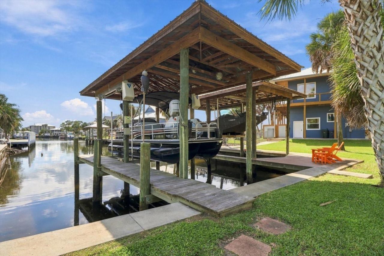2120 NW 15th Street , Crystal River, FL 34428 Photo