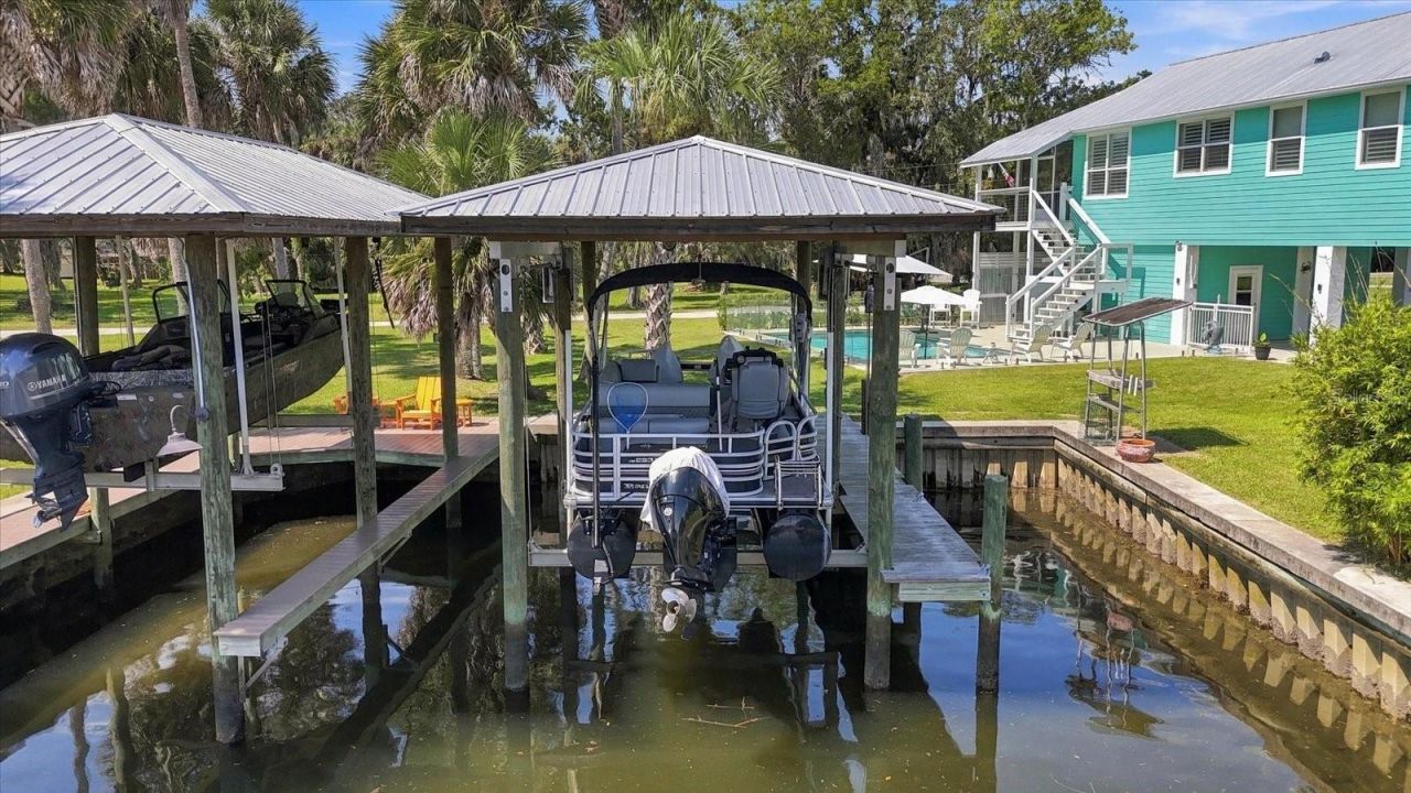 2120 NW 15th Street , Crystal River, FL 34428 Photo
