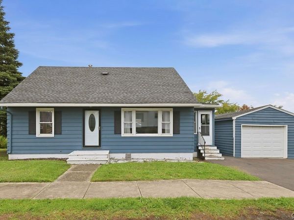 821 Velasko Road, Syracuse, NY 13207