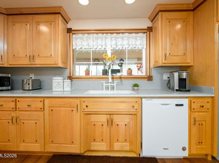 1393 Jobs Peak Drive, Gardnerville, NV 89460 Photo