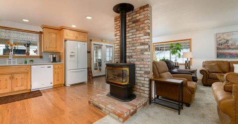 1393 Jobs Peak Drive, Gardnerville, NV 89460 Photo