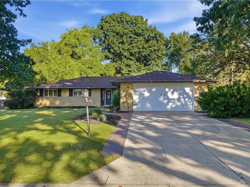 7685 Duffield Circle, Centerville, OH 45459 Photo 4