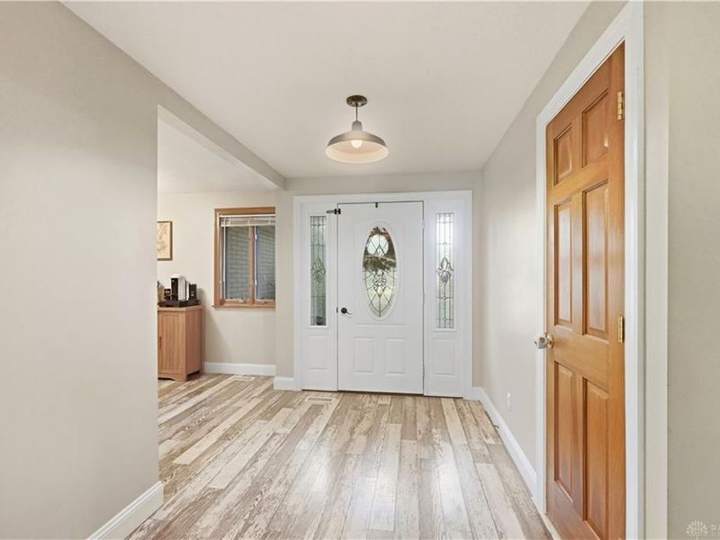 7685 Duffield Circle, Centerville, OH 45459 Photo 8