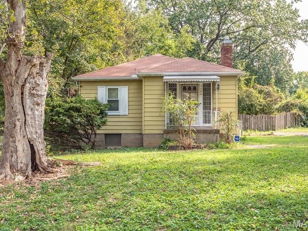 7646 Genesta Street , Unincorporated, MO 63123