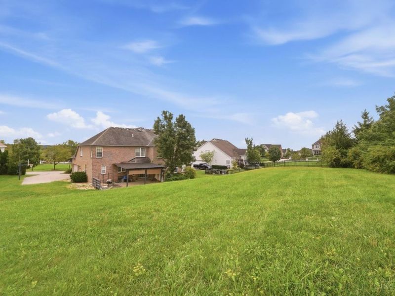 7649 Hunters Trail, West Chester, OH 45069 Photo 17