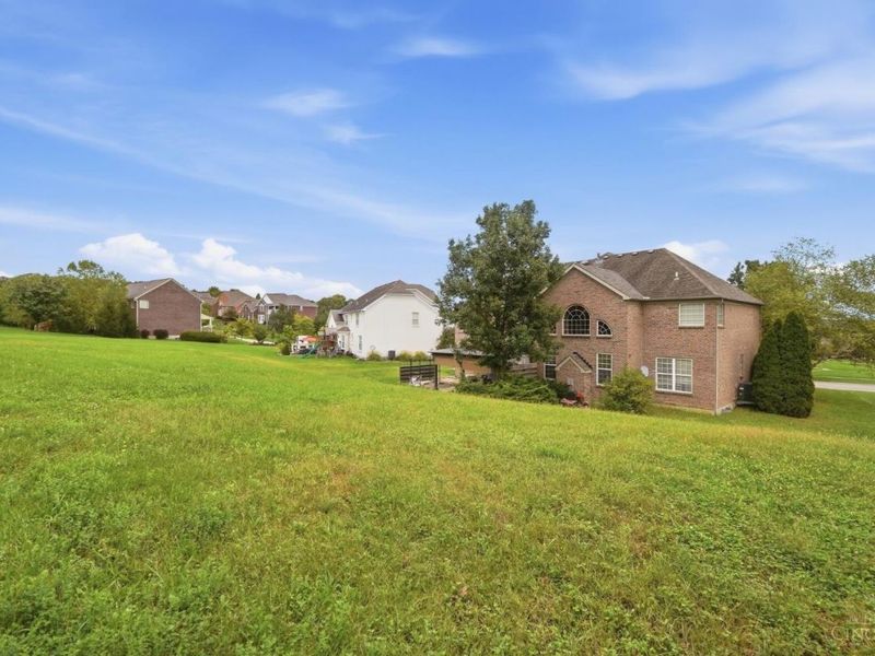 7649 Hunters Trail, West Chester, OH 45069 Photo 18