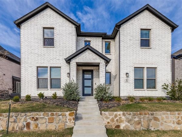 252 Golden Run Drive, Fate, TX 75189