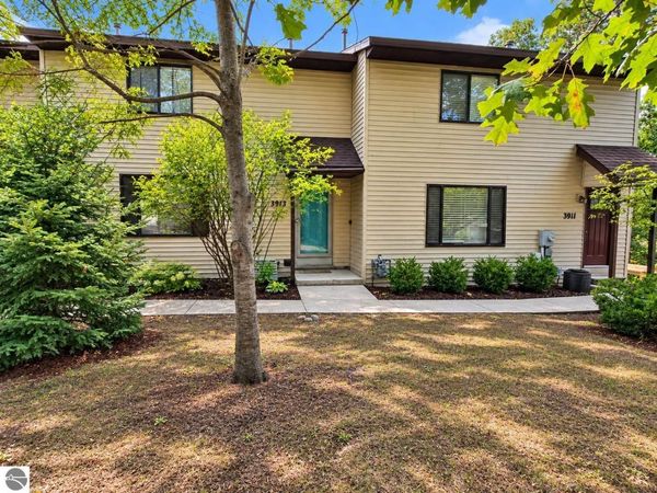 3913 Emily Lane, Traverse City, MI 49686