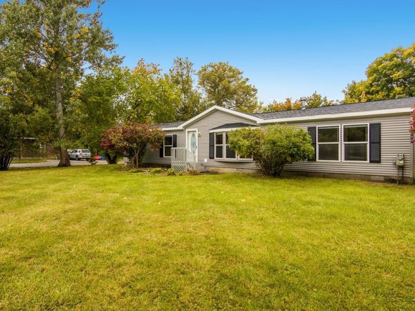 10995 Stacey Alley, Honor, MI 49640