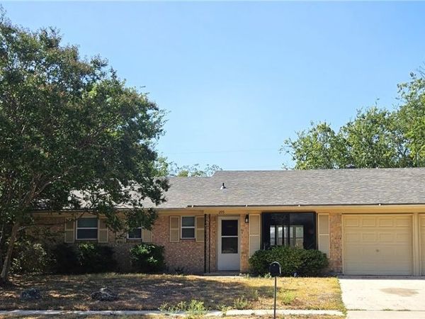 205 Rose Avenue , Copperas Cove, TX 76522