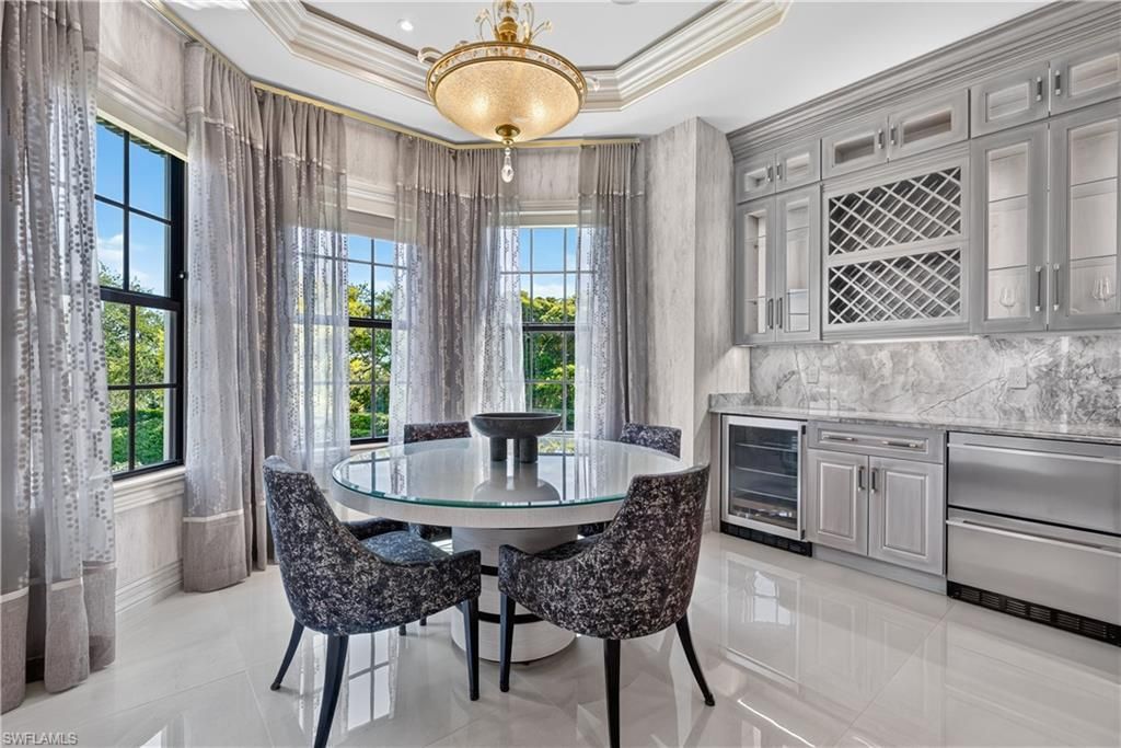 16347 Viansa Way, Unit 302, Naples, FL 34110 Photo