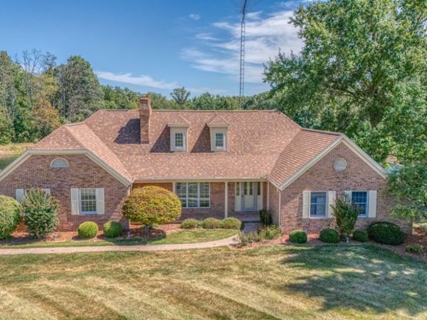 17046 N Tolle Lane , Mt Vernon, IL 62864