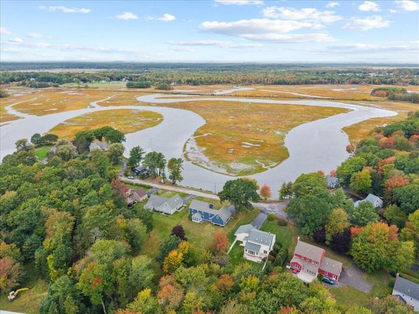24 Clay Pits Road , Scarborough, ME 04074