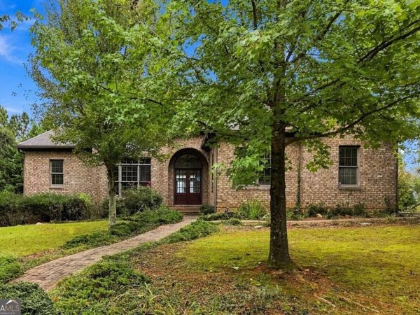 100 Foxpaw Leaf Court, Ellijay, GA 30536