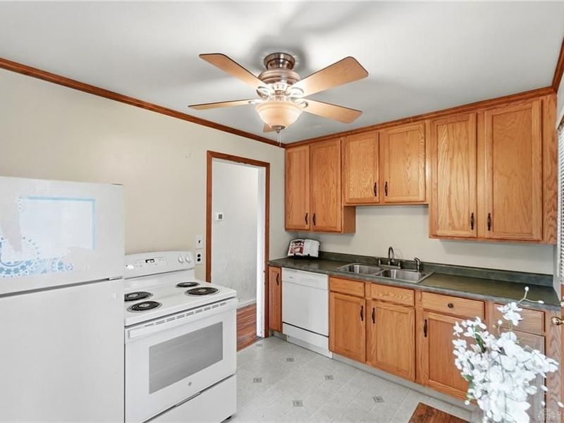 260 W 2nd Street, Springfield, OH 45504 Photo 20