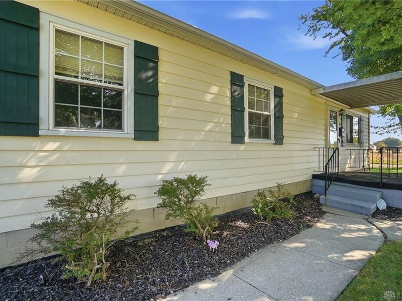 260 W 2nd Street, Springfield, OH 45504 Photo 5
