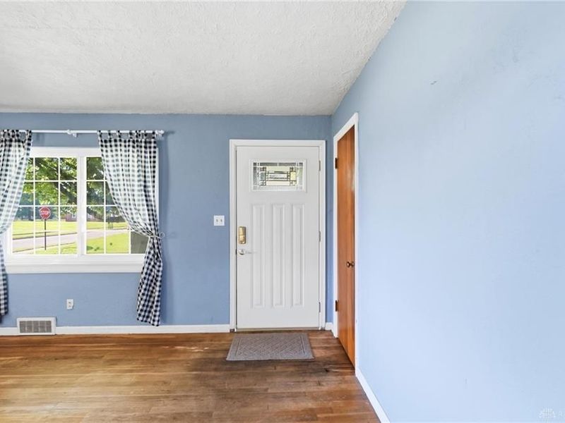260 W 2nd Street, Springfield, OH 45504 Photo 9