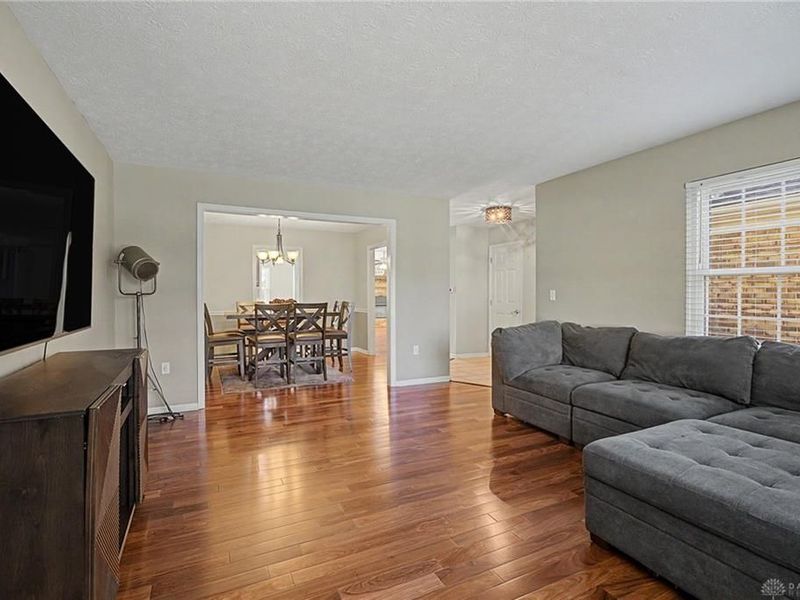 7789 Thomas Jefferson Lane, Centerville, OH 45459 Photo 10
