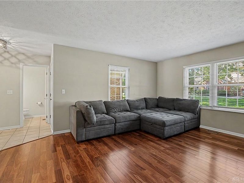 7789 Thomas Jefferson Lane, Centerville, OH 45459 Photo 8