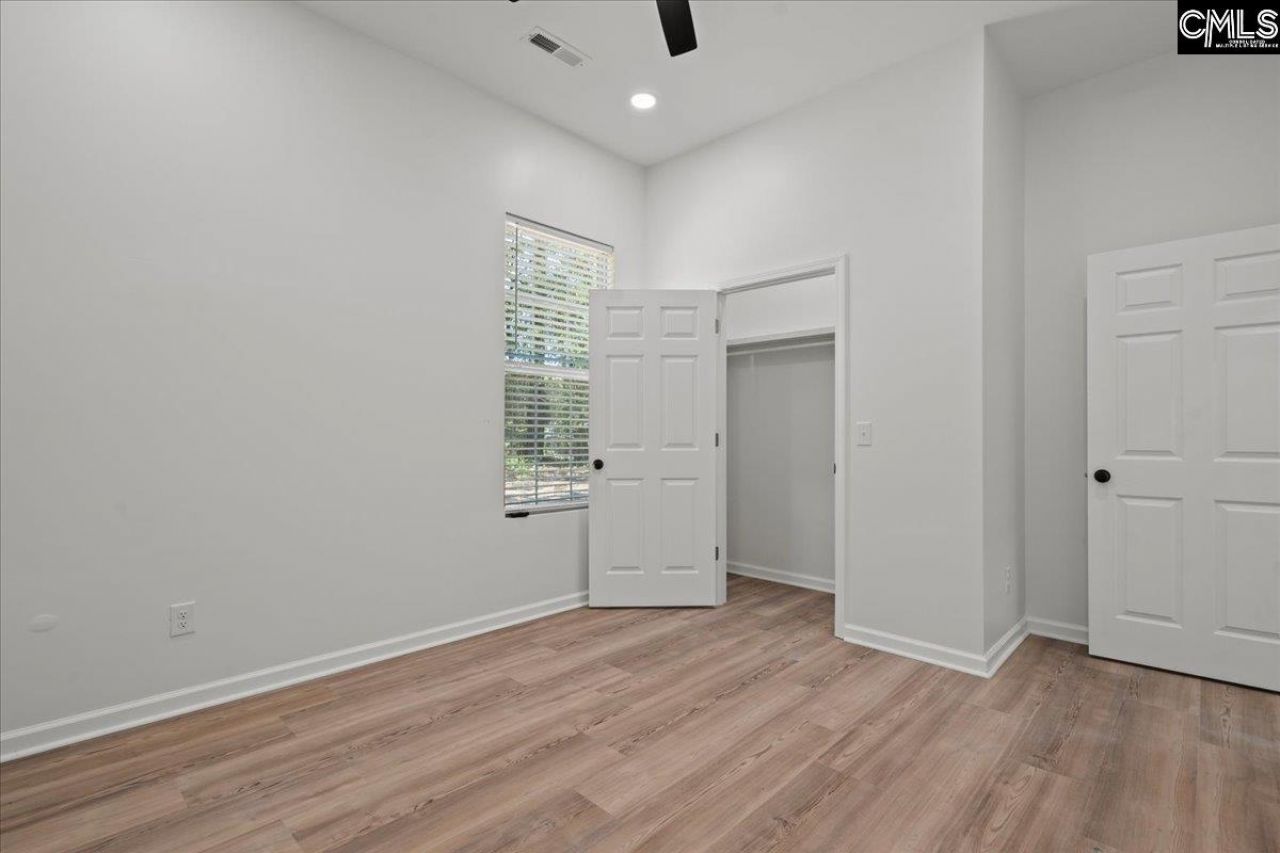 743 Warley Street Photo 18
