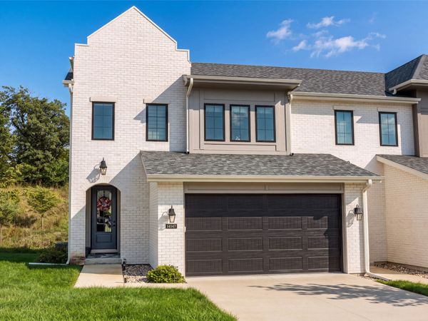 14147 Wilden Drive, Urbandale, IA 50323