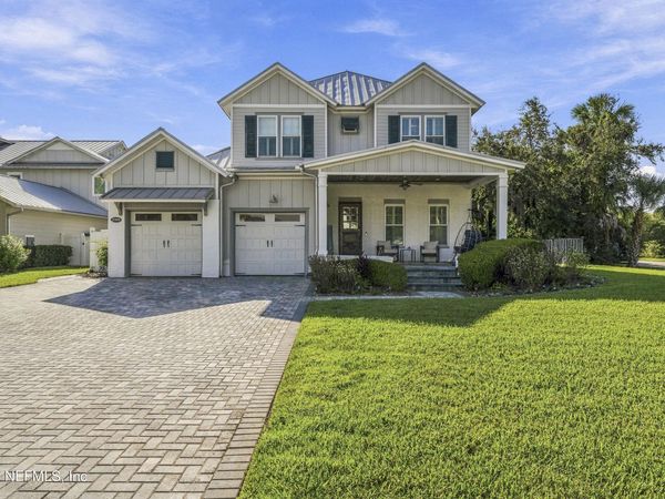 2040 WATERWAY ISLAND Lane, Jacksonville Beach, FL 32250